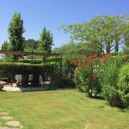 别墅 Rustic In With Swimming Pool 哥尔顿